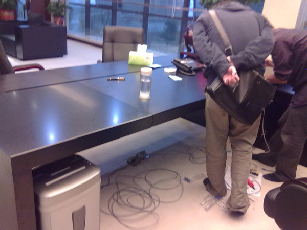 �������ڼ��Ű칫�Ҿ߹��̰���չʾ